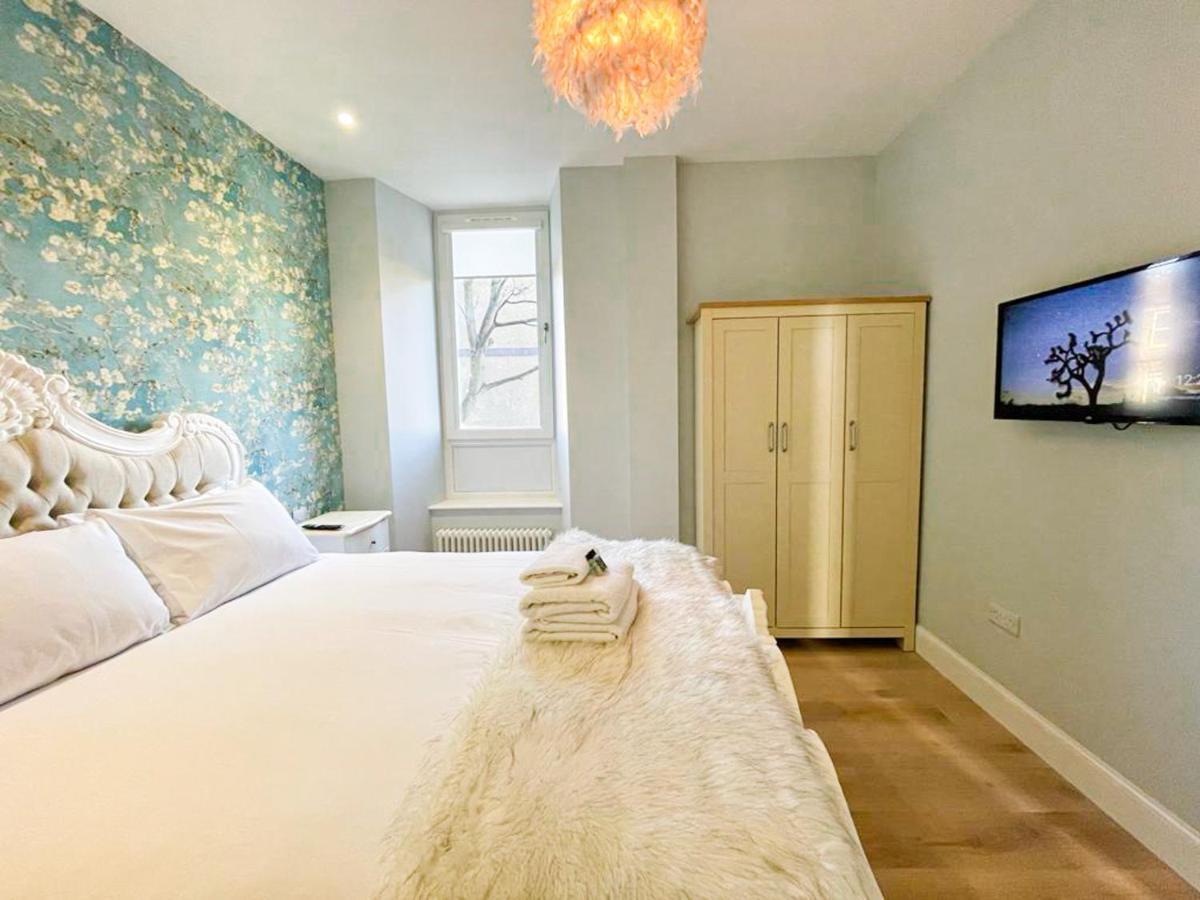 Apartmán Beautiful 2Br, Private Entry In Vibrant Leith EDI Exteriér fotografie