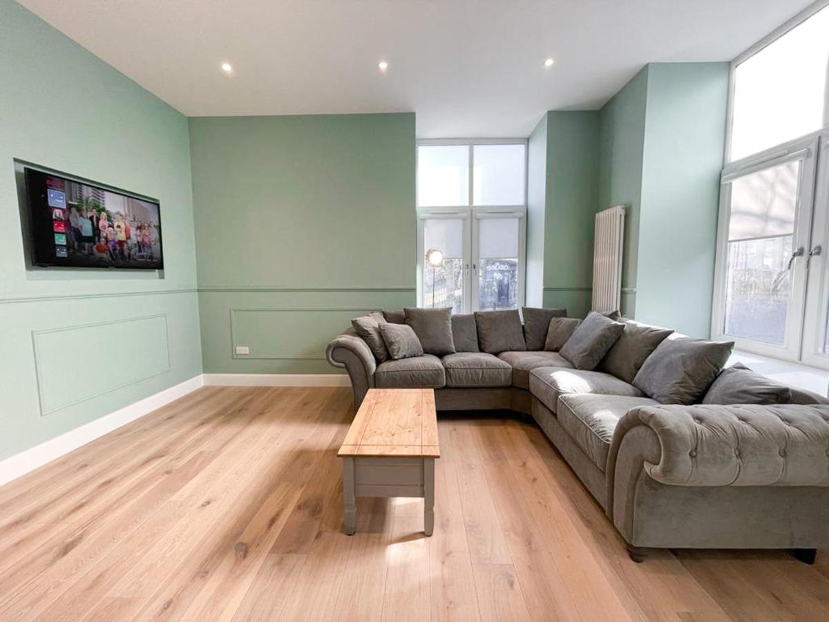 Apartmán Beautiful 2Br, Private Entry In Vibrant Leith EDI Exteriér fotografie